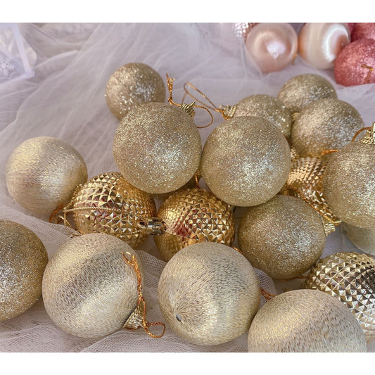 Set 12 Globuri de Craciun pentru Brad Model cu Glitter Lucioase si Mate Auriu