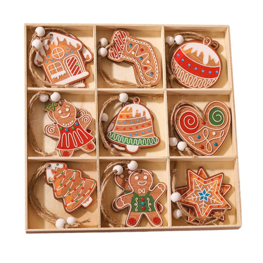 Set 18 Decoratiuni de Craciun din Lemn Model Grinch / Elfi / Turta dulce